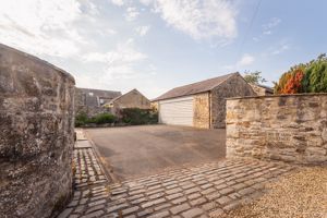 Photo 16- click for photo gallery